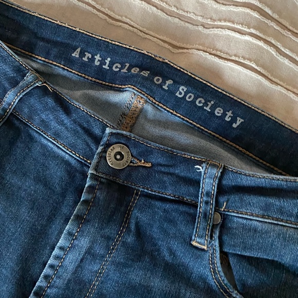 Jeans for sale ! - Picture 5 of 9